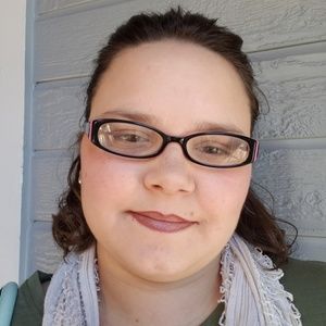 Meet your Posher, Kathleen